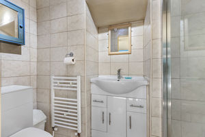 Photo 31- click for photo gallery